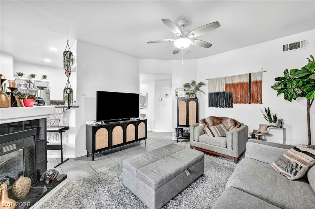 5525 West Flamingo Road 1021 Las Vegas NV 89103