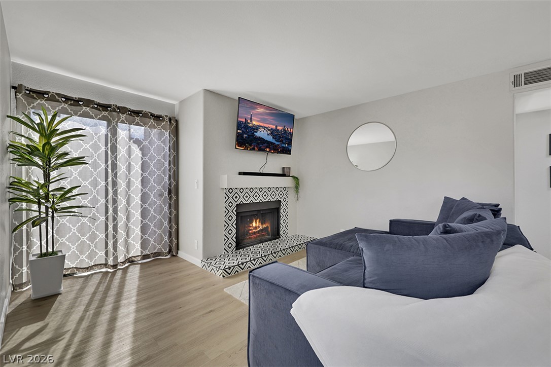 2984 Juniper Hills Boulevard 204 Las Vegas NV 89142