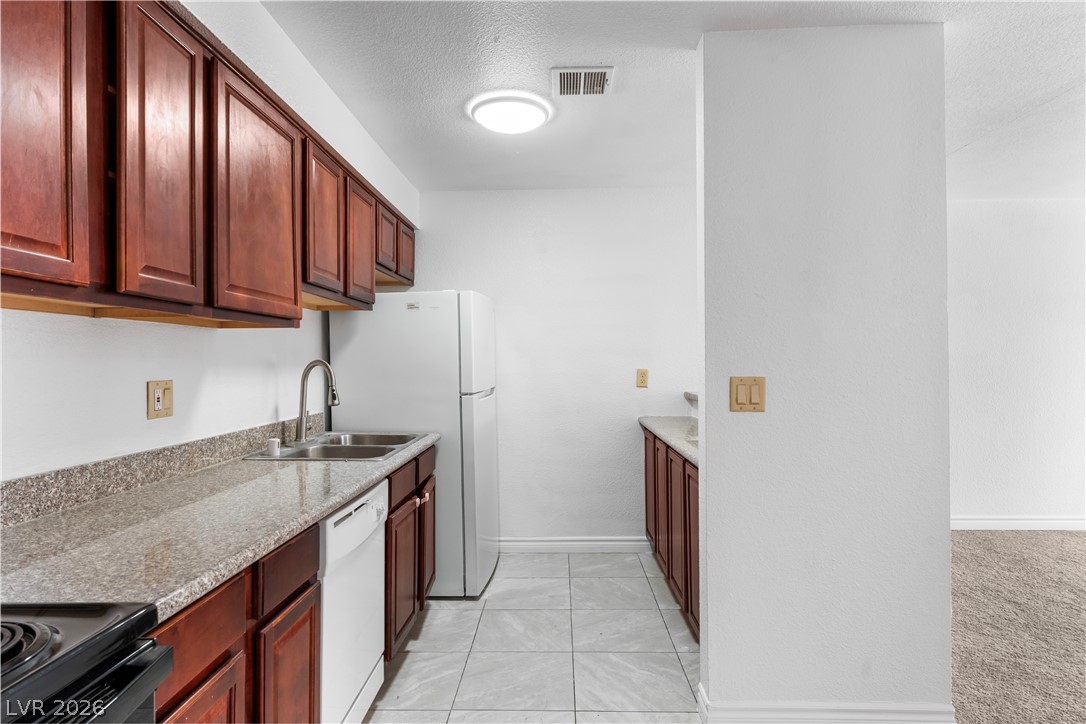4370 Sandy River Drive 24 Las Vegas NV 89103