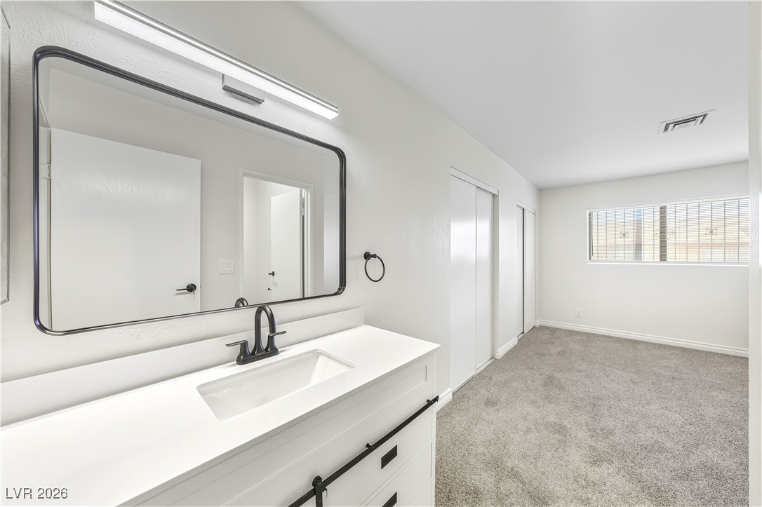 5248 Greene Lane B Las Vegas NV 89119