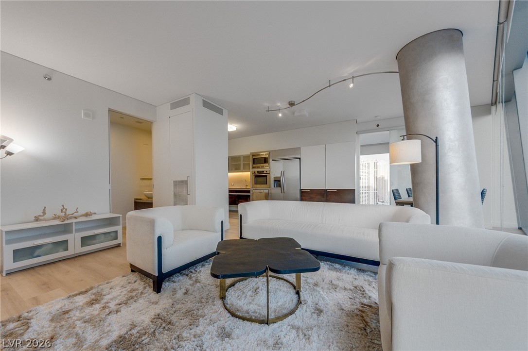3722 Las Vegas Boulevard 1502 Las Vegas NV 89158
