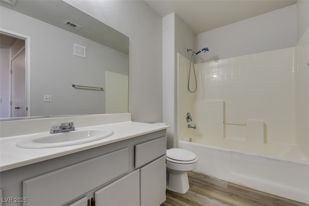 1881 West Alexander Road 2079 North Las Vegas NV 89032