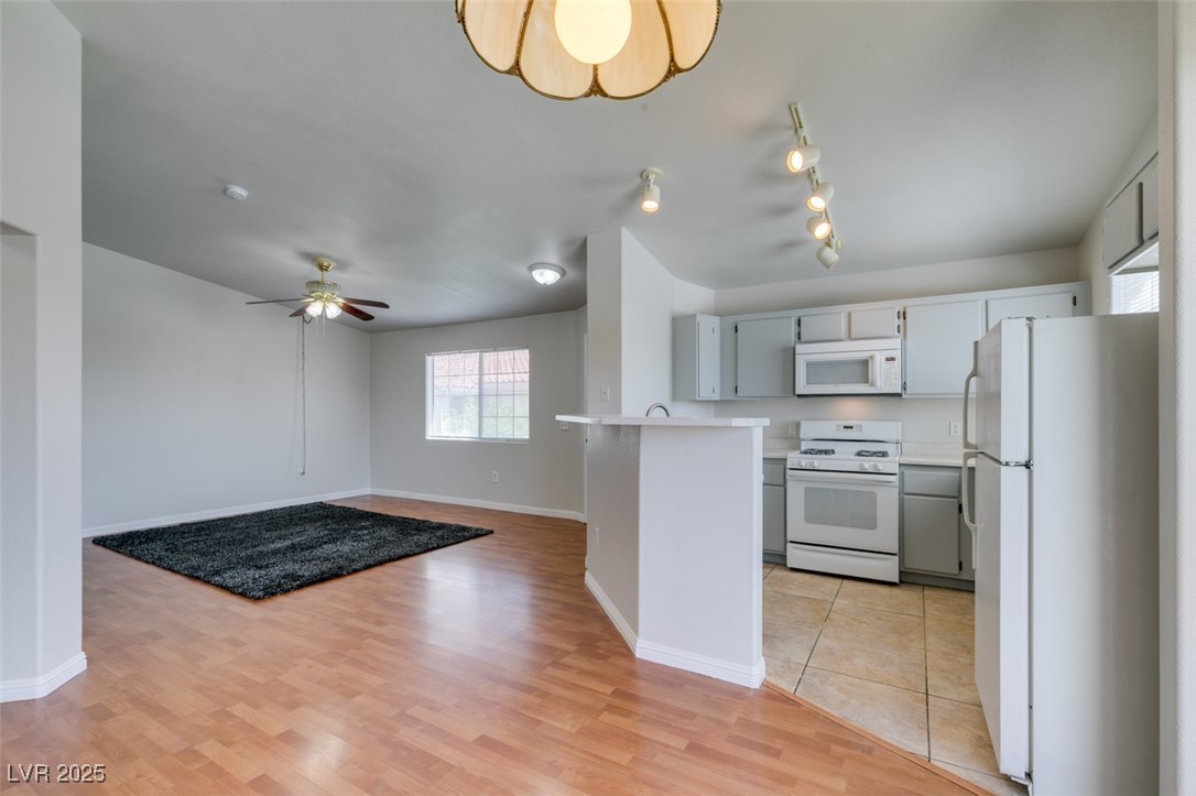 1881 West Alexander Road 2079 North Las Vegas NV 89032