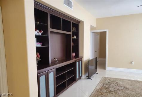 2153 Jade Creek Street 106 Las Vegas NV 89117