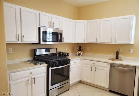2153 Jade Creek Street 106 Las Vegas NV 89117