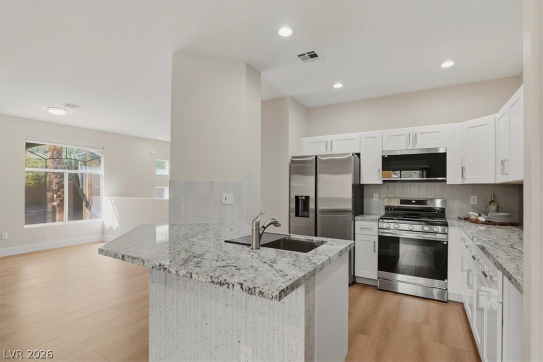 1608 Hills Of Red Drive 201 Las Vegas NV 89128