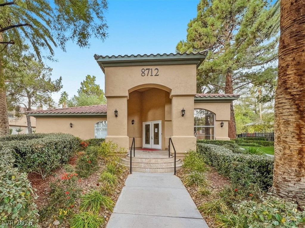 1608 Hills Of Red Drive 201 Las Vegas NV 89128