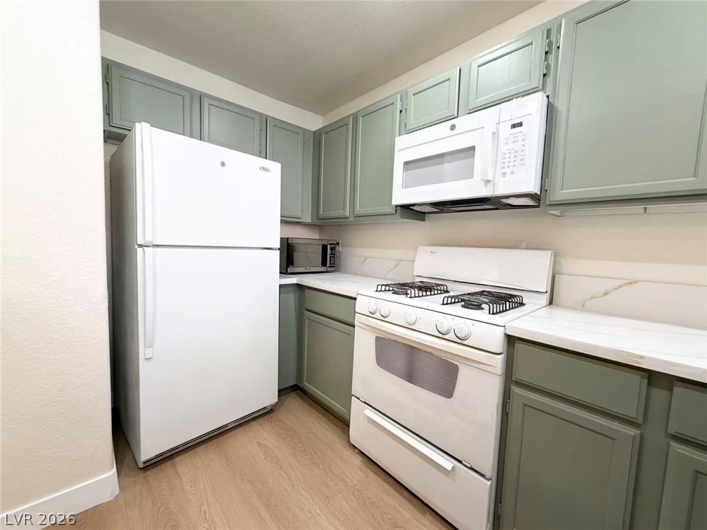 5010 South Rainbow Boulevard 203 Las Vegas NV 89118