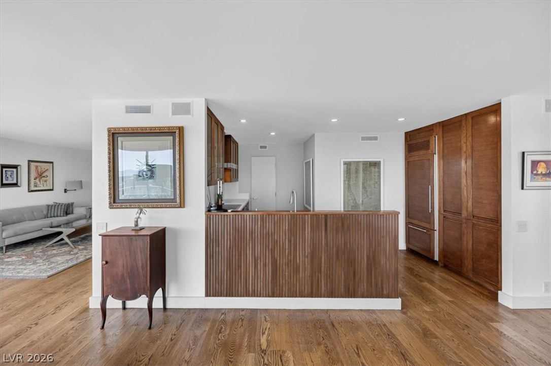 3111 Bel Air Drive 7d Las Vegas NV 89109