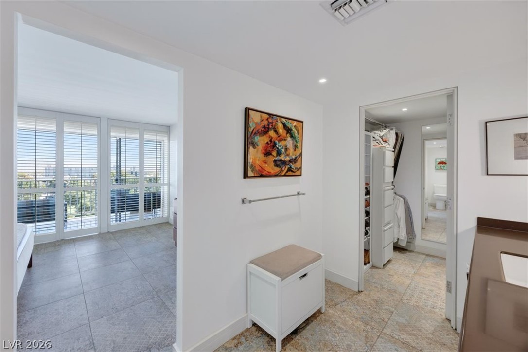 3111 Bel Air Drive 7d Las Vegas NV 89109