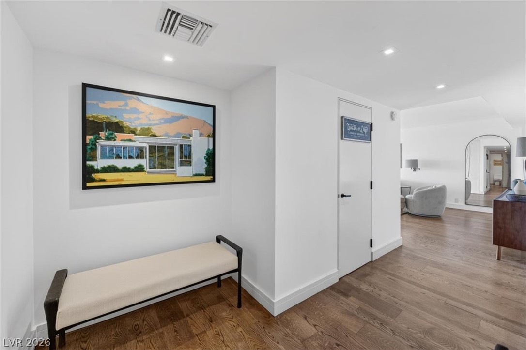 3111 Bel Air Drive 7d Las Vegas NV 89109