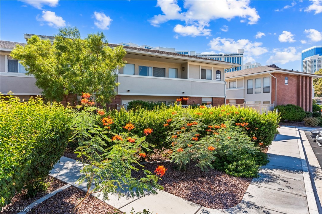 697 Oakmont Avenue 3315 Las Vegas NV 89109