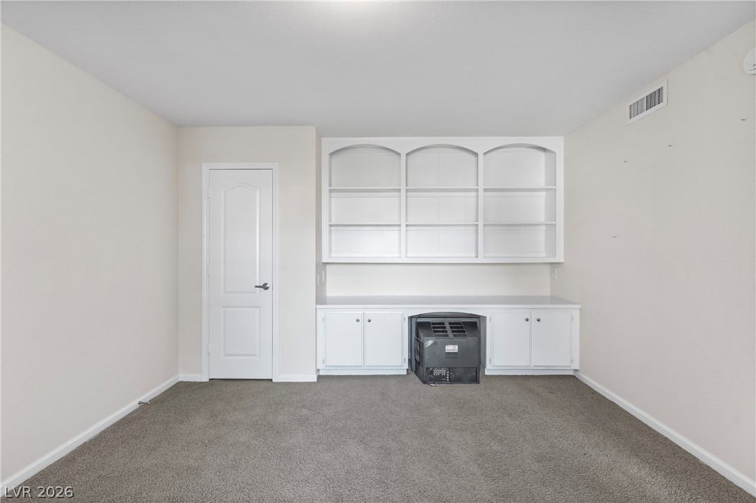 697 Oakmont Avenue 3315 Las Vegas NV 89109