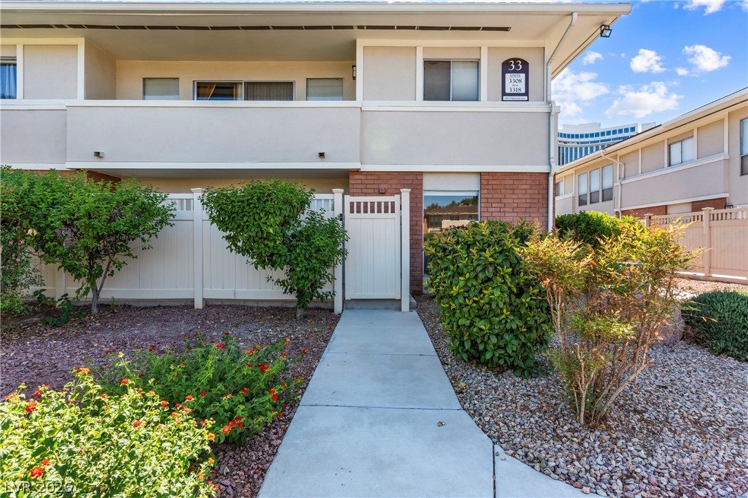 697 Oakmont Avenue 3315 Las Vegas NV 89109