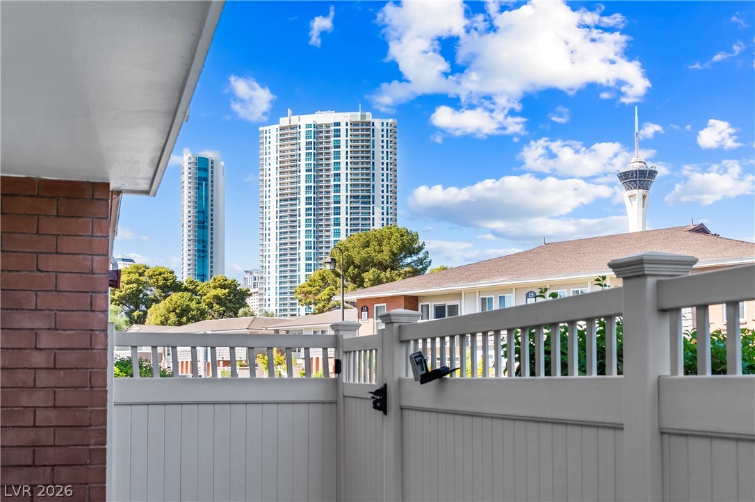 697 Oakmont Avenue 3315 Las Vegas NV 89109