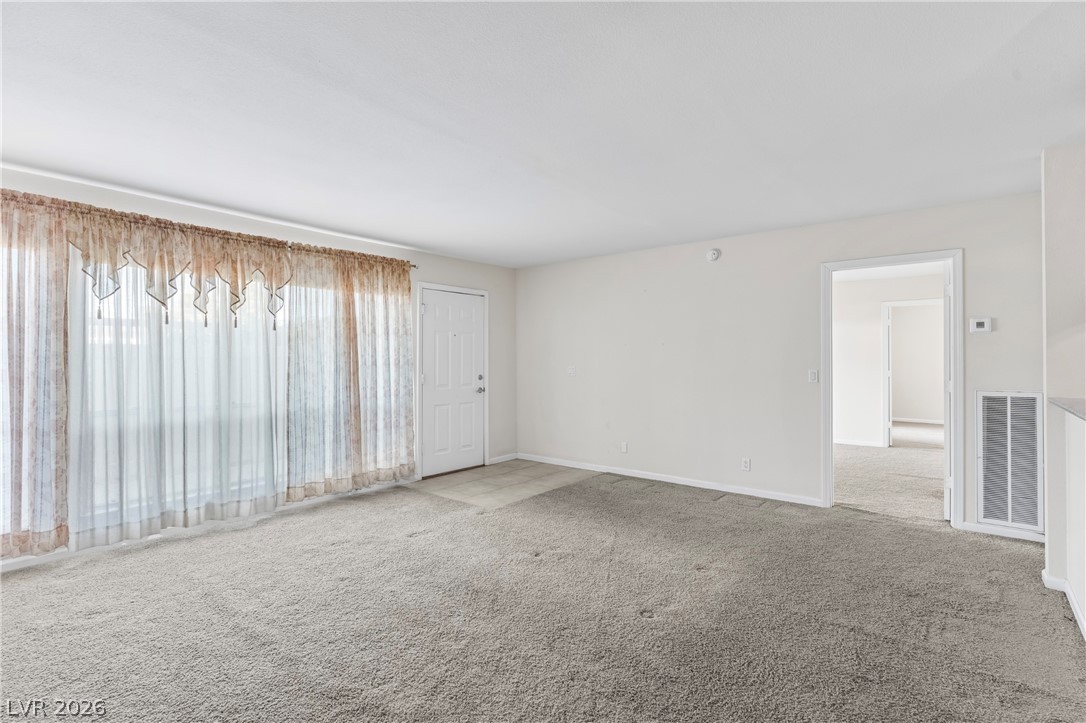 697 Oakmont Avenue 3315 Las Vegas NV 89109