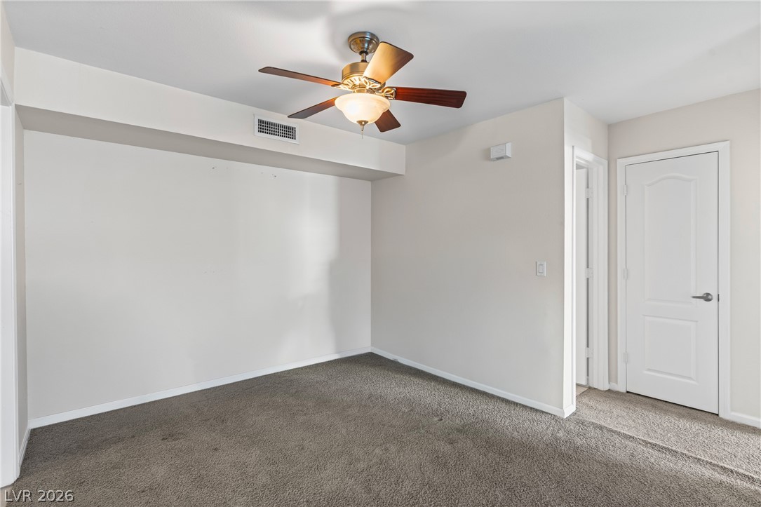 697 Oakmont Avenue 3315 Las Vegas NV 89109