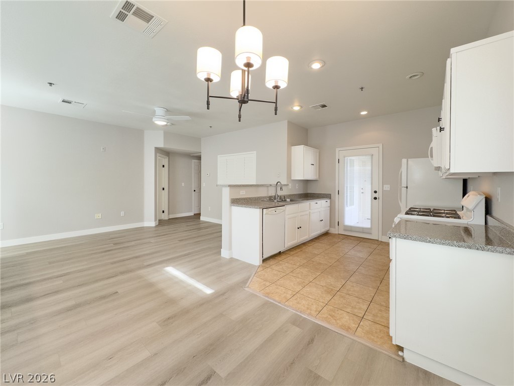 10020 Benjamin Nicholas Place 204 Las Vegas NV 89144