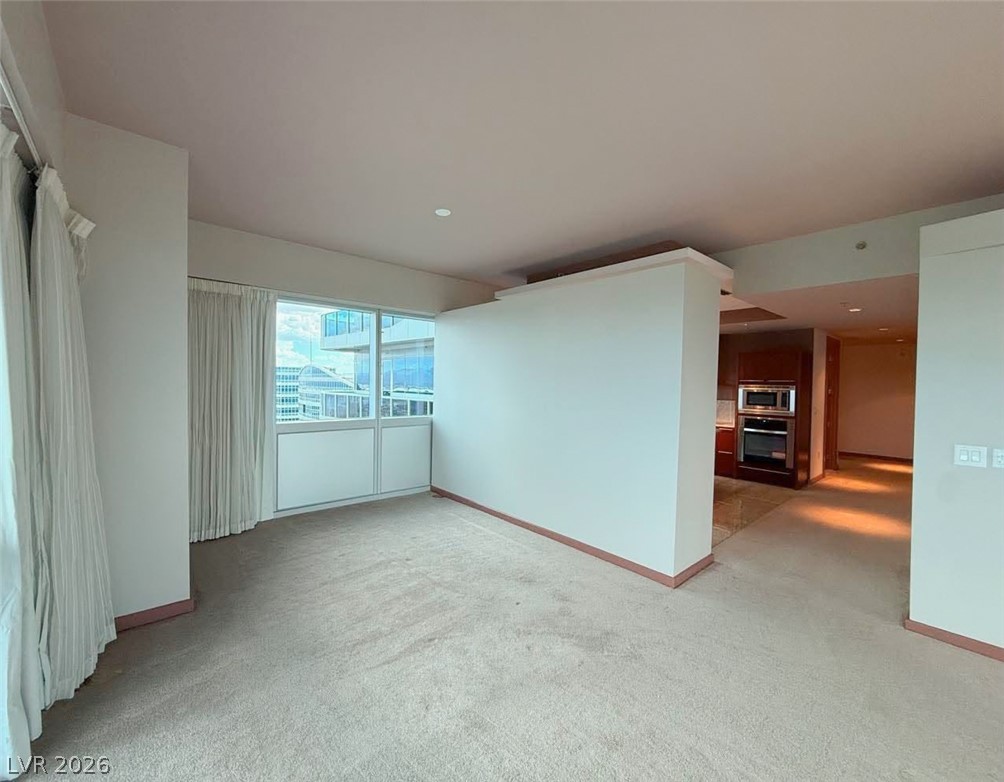 4471 Dean Martin Drive 3810 Las Vegas NV 89103