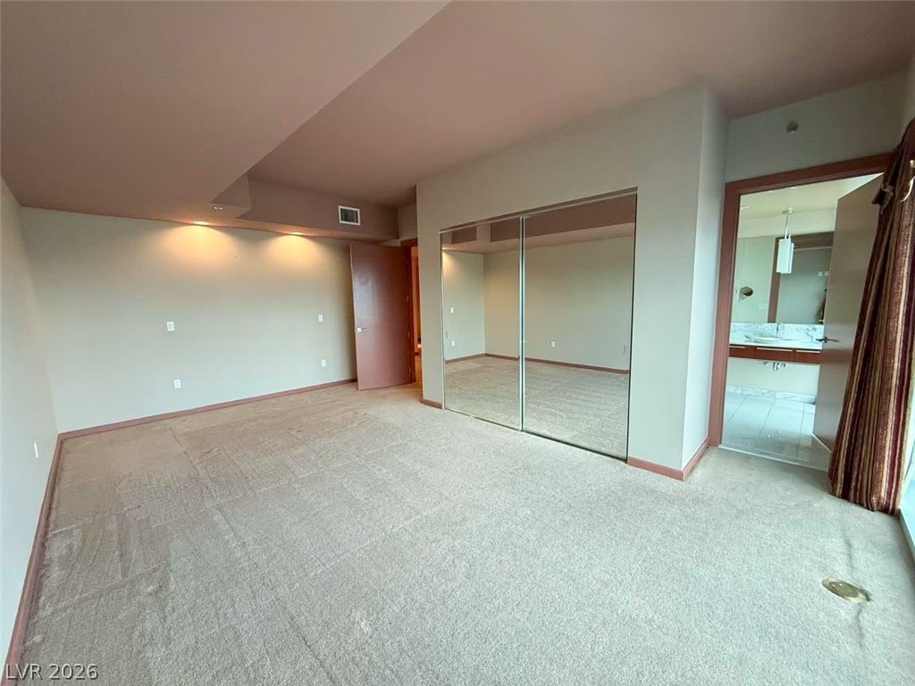 4471 Dean Martin Drive 3810 Las Vegas NV 89103