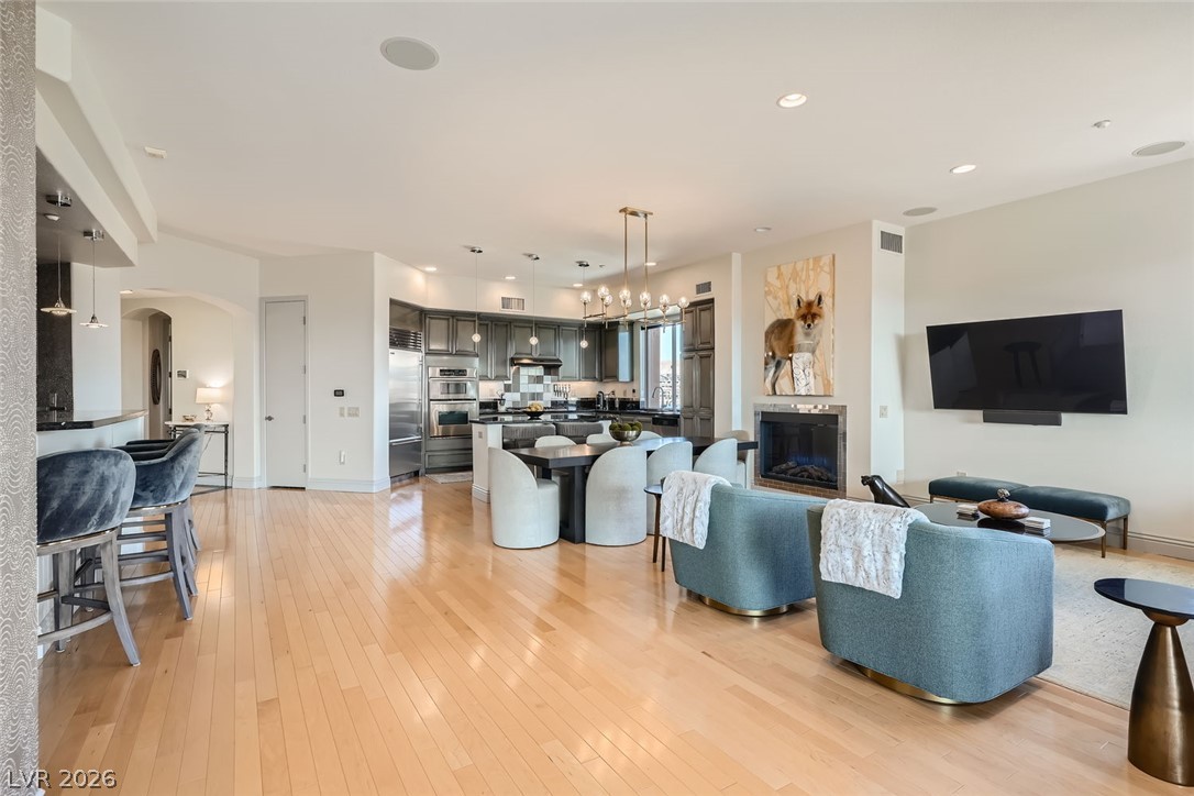 20 Via Mantova 405 Henderson NV 89011