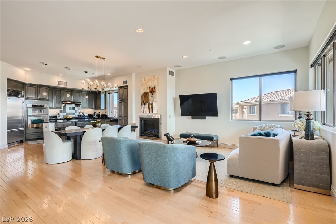 20 Via Mantova 405 Henderson NV 89011