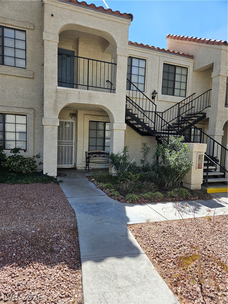 4713 Nara Vista Way 203 Las Vegas NV 89103