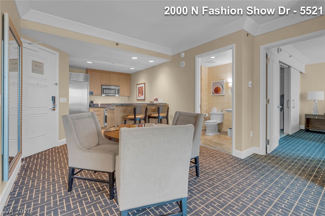 2000 Fashion Show Drive 5521 Las Vegas NV 89109