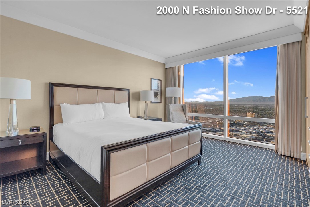 2000 Fashion Show Drive 5521 Las Vegas NV 89109