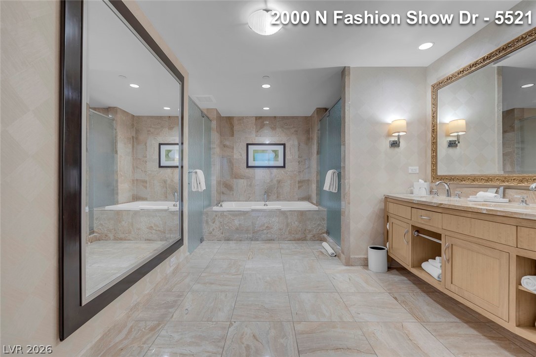 2000 Fashion Show Drive 5521 Las Vegas NV 89109