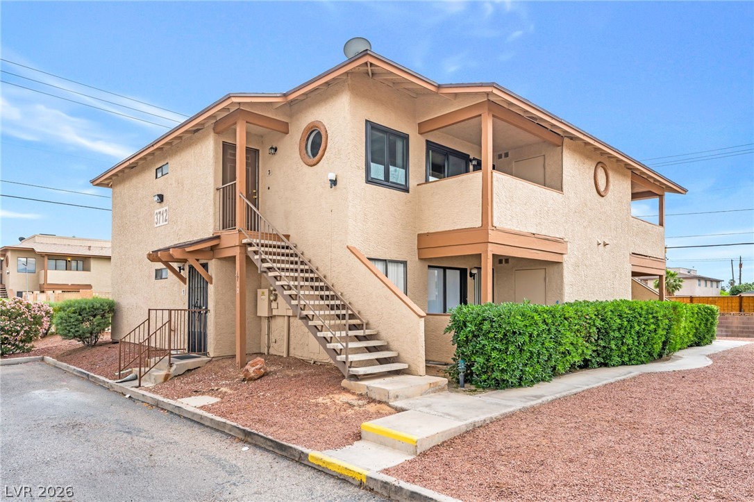 3712 Snorkel Circle D Las Vegas NV 89108