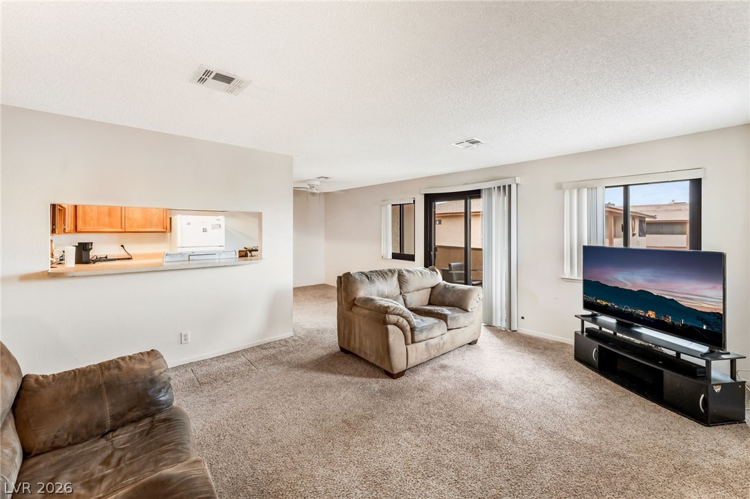 3712 Snorkel Circle D Las Vegas NV 89108