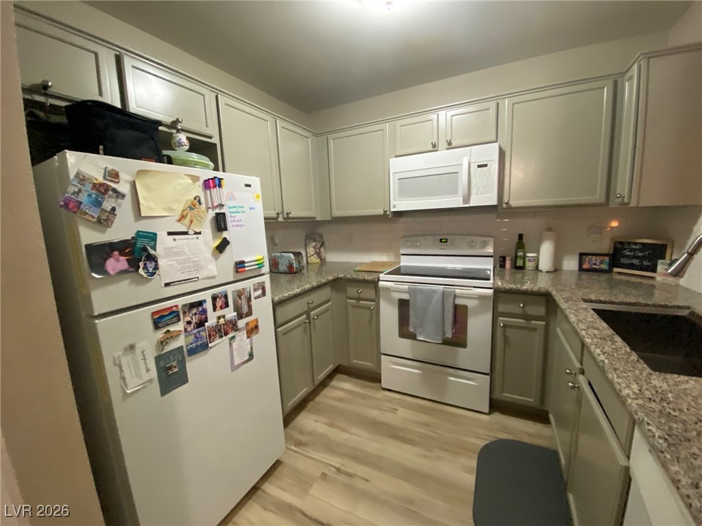 7720 Secret Shore Drive 106 Las Vegas NV 89128