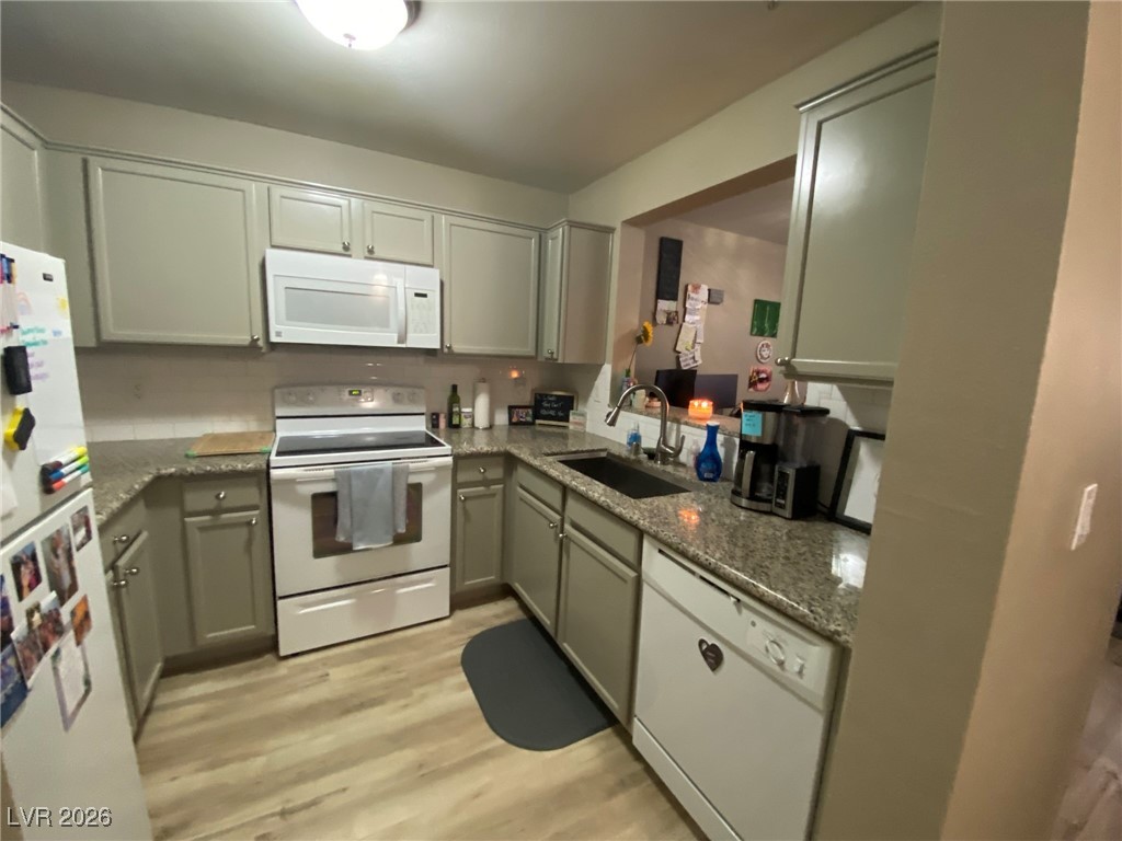 7720 Secret Shore Drive 106 Las Vegas NV 89128