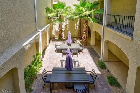 2555 Hampton Road 2208 Henderson NV 89052