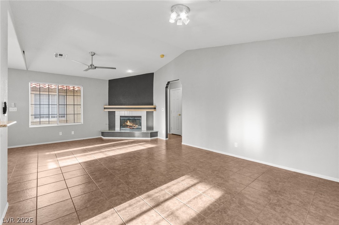 6812 Elm Creek Drive 201 Las Vegas NV 89108