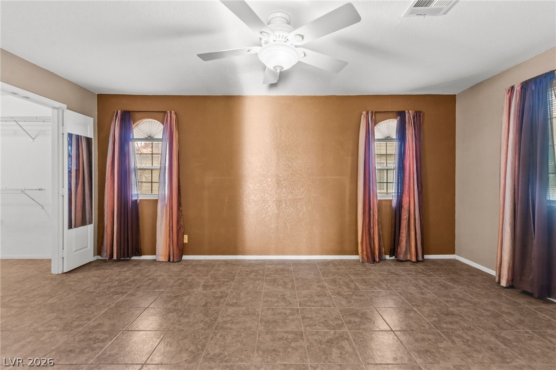 6812 Elm Creek Drive 201 Las Vegas NV 89108