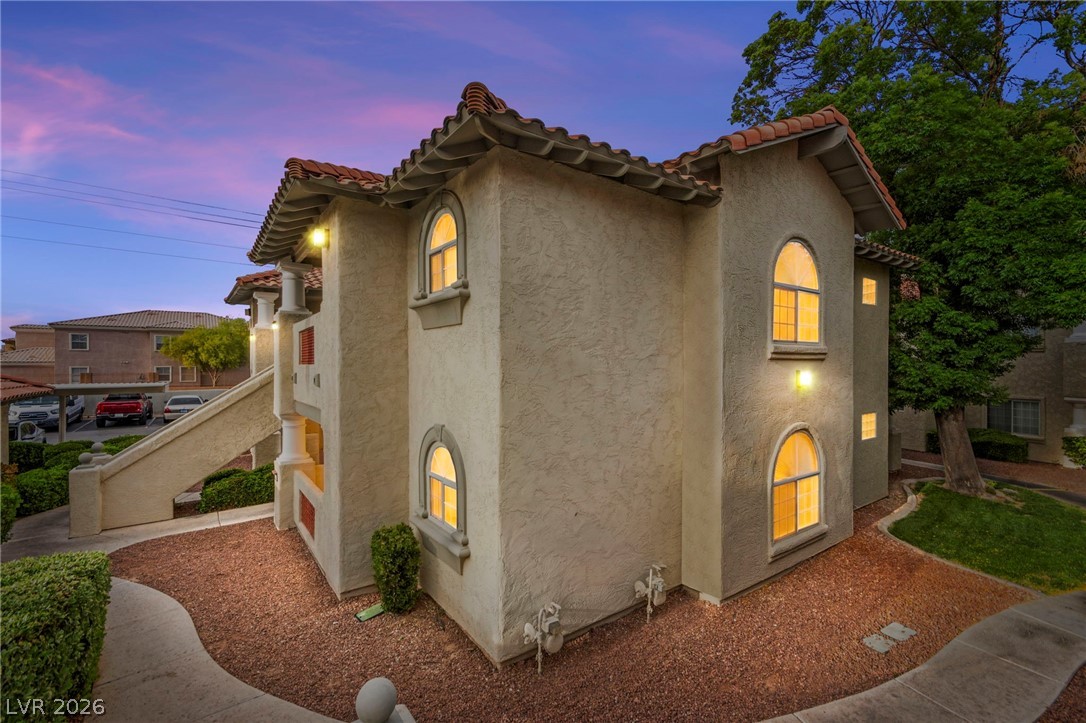6812 Elm Creek Drive 201 Las Vegas NV 89108