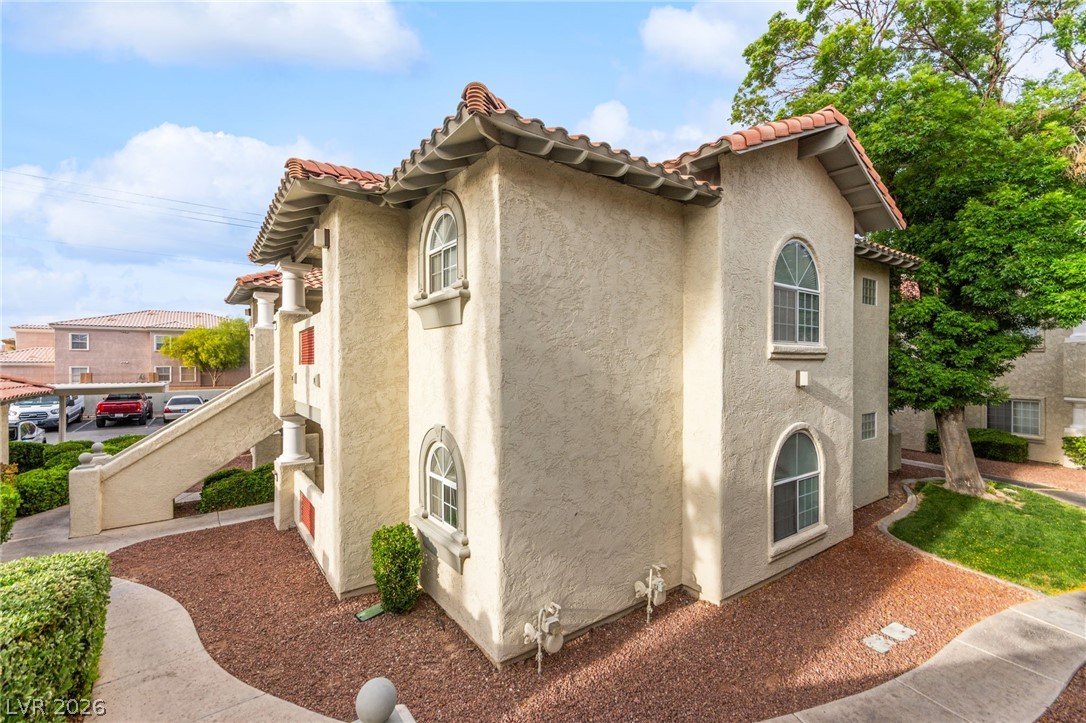 6812 Elm Creek Drive 201 Las Vegas NV 89108