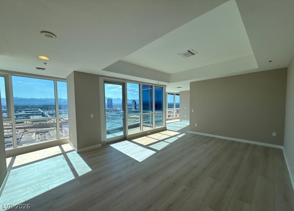4525 Dean Martin Drive 2704 Las Vegas NV 89103