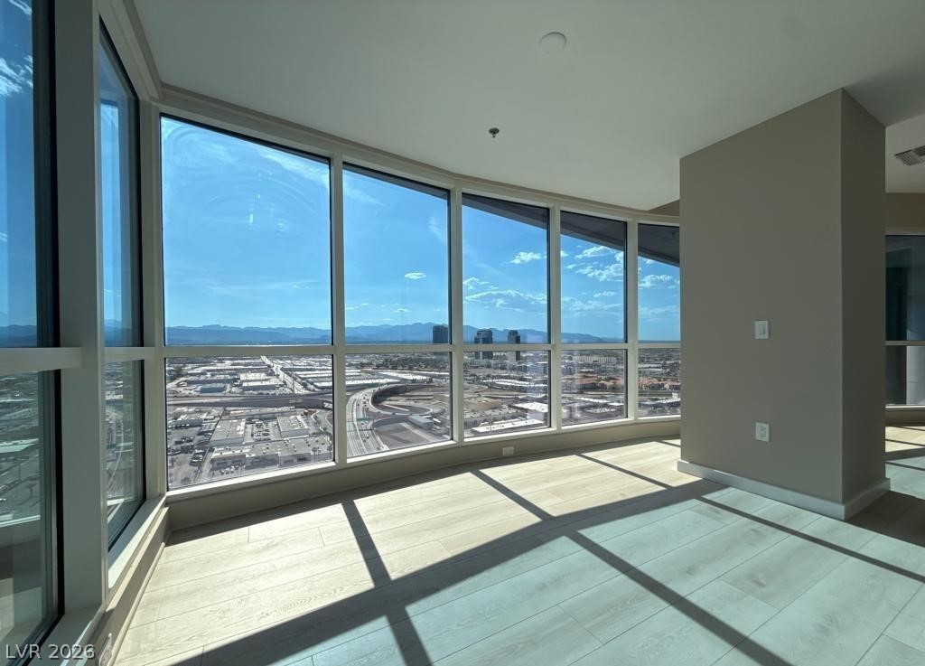 4525 Dean Martin Drive 2704 Las Vegas NV 89103