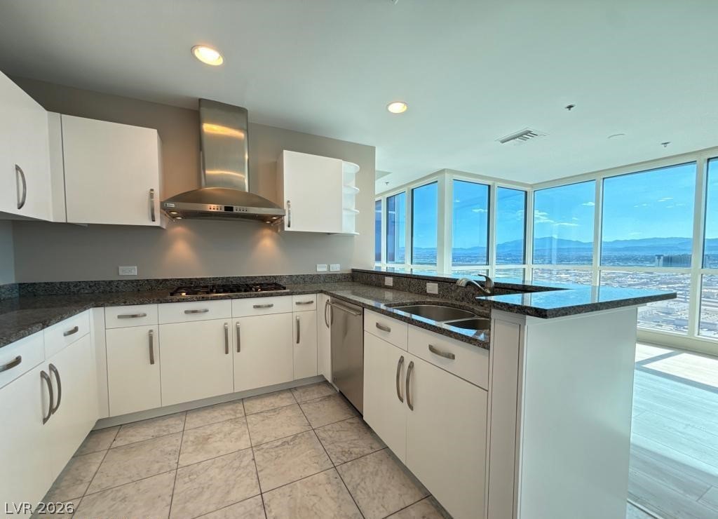 4525 Dean Martin Drive 2704 Las Vegas NV 89103