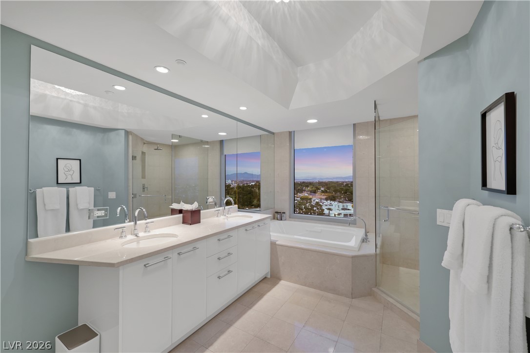 322 Karen Avenue 807 Las Vegas NV 89109
