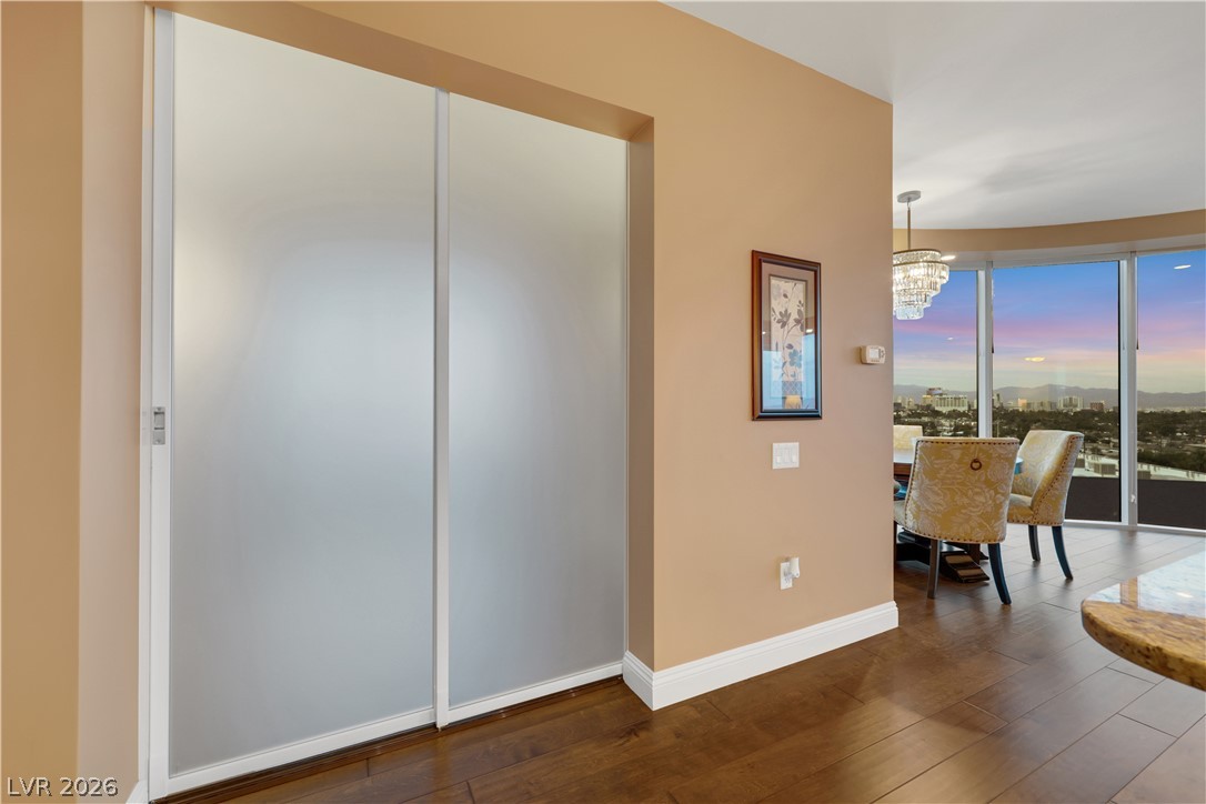 322 Karen Avenue 807 Las Vegas NV 89109