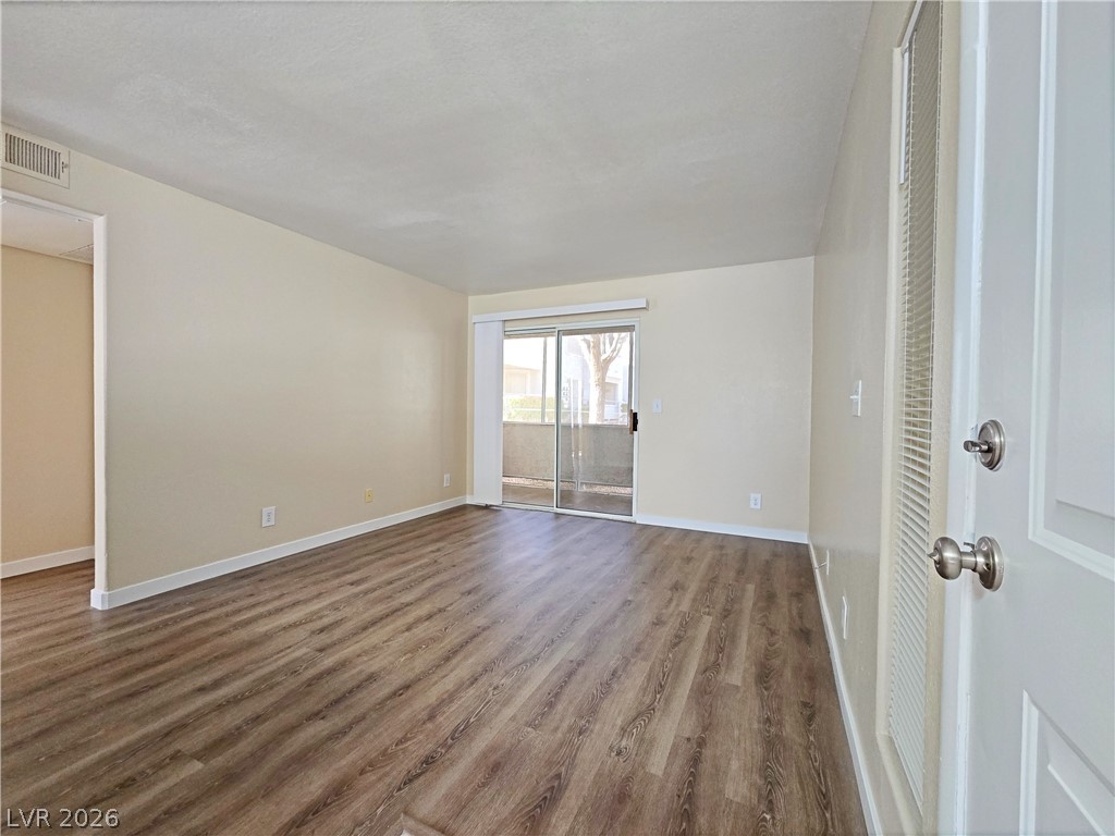 3038 Tarpon Drive 103 Las Vegas NV 89120