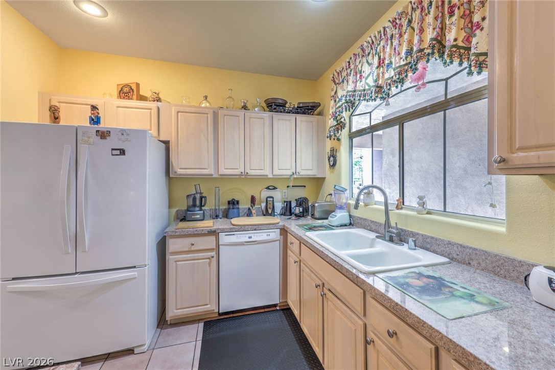 101 Breezy Tree Court 203 Las Vegas NV 89145
