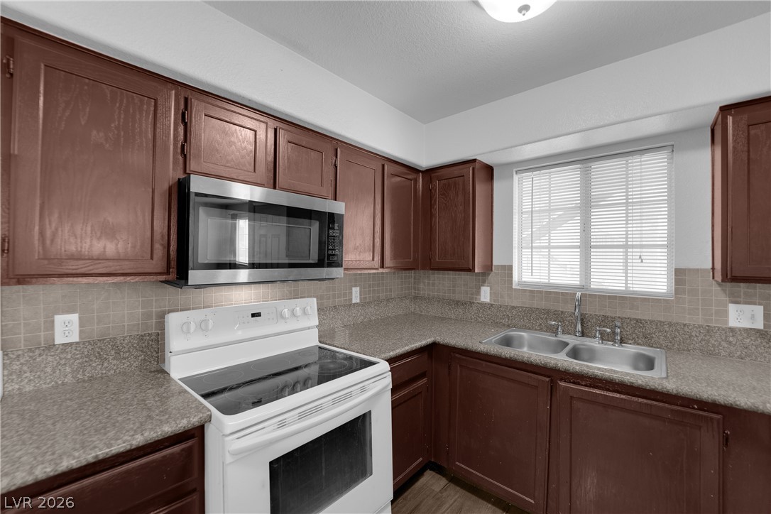 2725 South Nellis Boulevard 1181 Las Vegas NV 89121