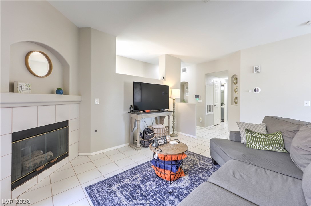 2975 Bluegrass Lane 1423 Henderson NV 89074