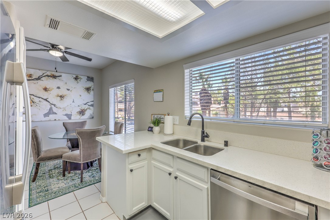 2975 Bluegrass Lane 1423 Henderson NV 89074