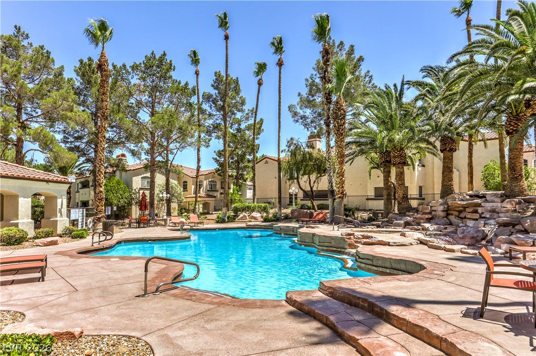 2975 Bluegrass Lane 1423 Henderson NV 89074